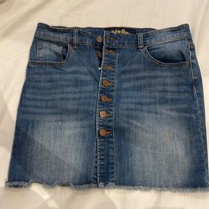 Super cool jeans mini skirt, size 5/26